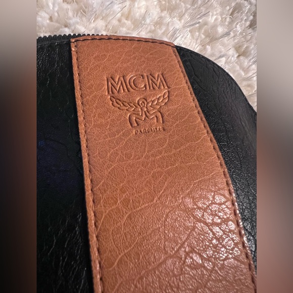 MCM Embossed Logo stripe Clutch Cosmetic Pouch Bag Black & Beige Tan - Picture 3 of 8